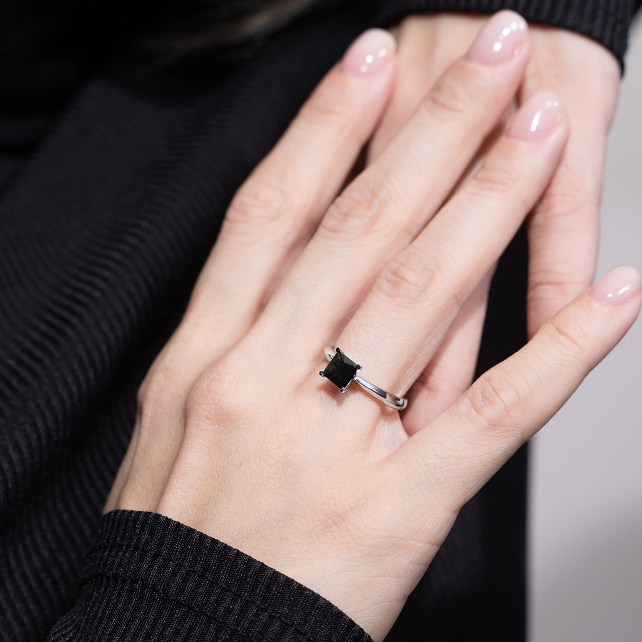 Помолвочное кольцо из платины с черным квадратным бриллиантом ПК-100Ч-01 Platinum Lab 1 фото 3