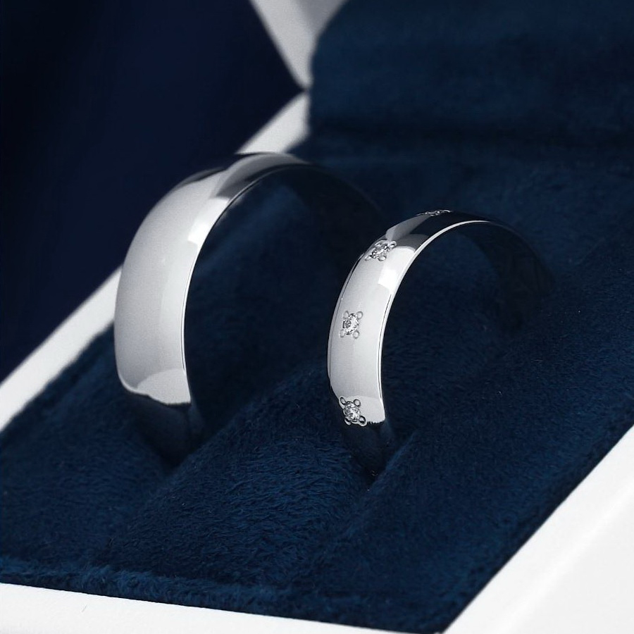 Обручальное кольцо из платины с дорожкой бриллиантов ПК-105-11 Platinum Lab видео 1